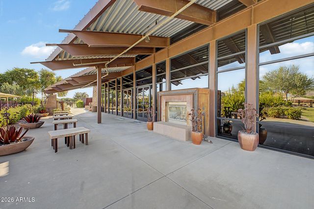 2176 E INDIAN WELLS Drive, Gilbert, AZ 85298