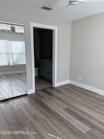 13700 N RICHMOND PARK Drive 806, Jacksonville, FL 32224