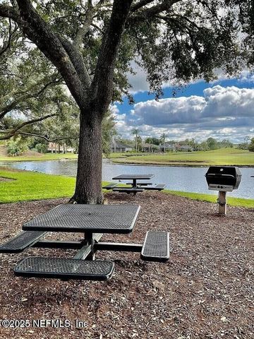 13700 N RICHMOND PARK Drive 806, Jacksonville, FL 32224