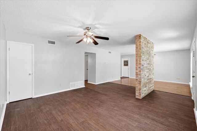 3318 Woodthrush Lane, Denton, TX 76209