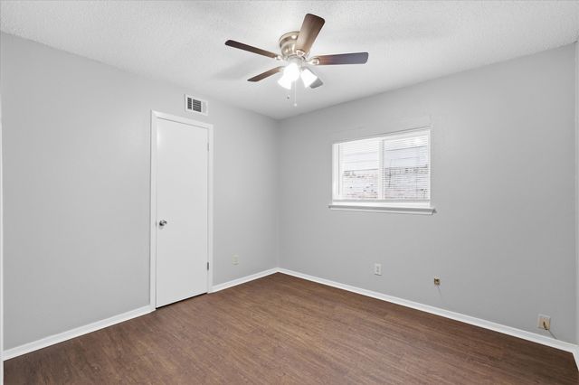 3318 Woodthrush Lane, Denton, TX 76209