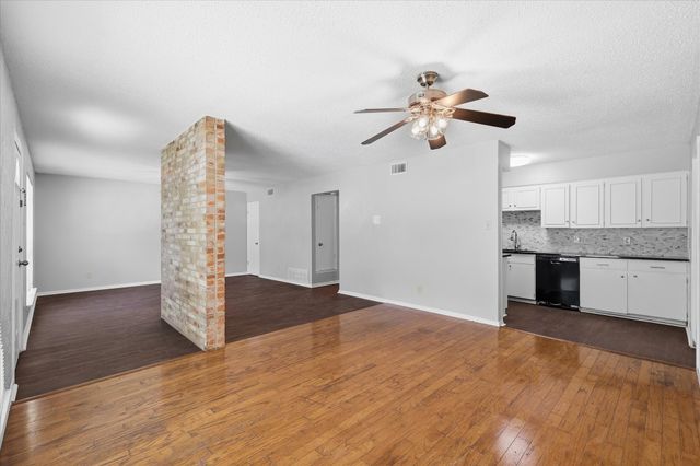 3318 Woodthrush Lane, Denton, TX 76209