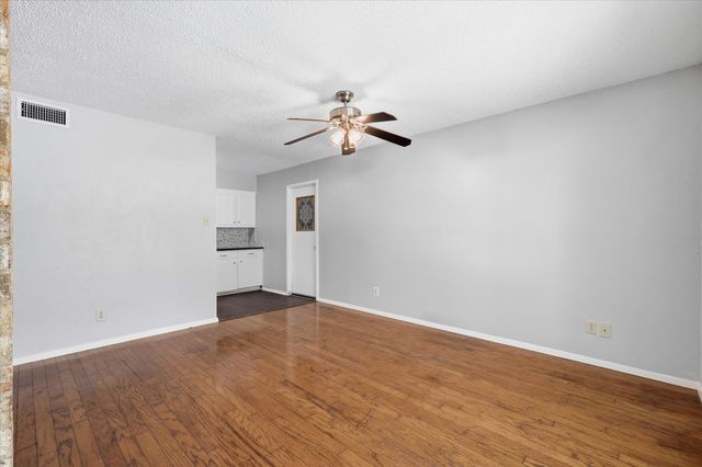 3318 Woodthrush Lane, Denton, TX 76209