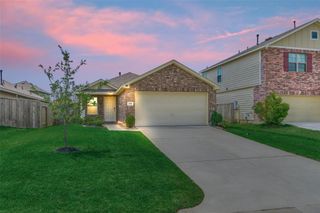 155 Pine Bend Court, Magnolia, TX 77354