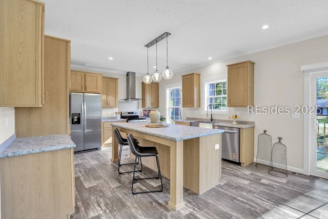 13 Vine St, Hilton Head Island, SC 29926