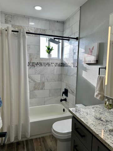 2811 Sealy, Galveston, TX 77550