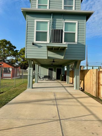 2811 Sealy, Galveston, TX 77550