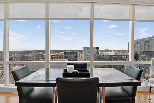 5 Renaissance Square 26E, White Plains, NY 10601