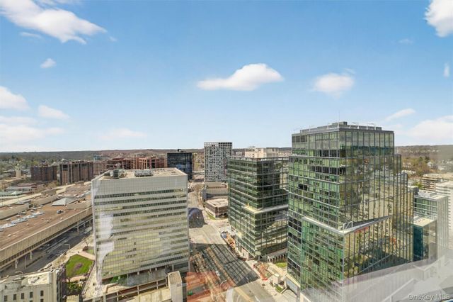 5 Renaissance Square 26E, White Plains, NY 10601
