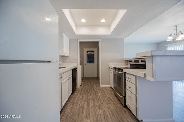 4704 S LA ROSA Drive, Tempe, AZ 85282