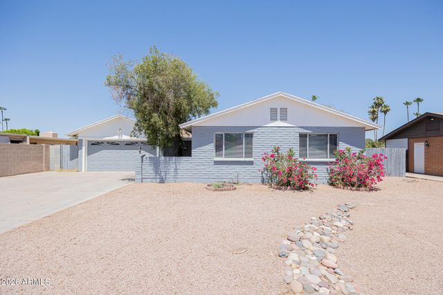 4704 S LA ROSA Drive, Tempe, AZ 85282