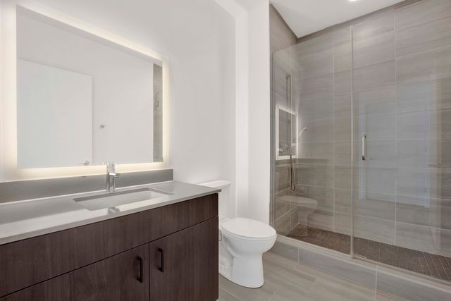 808 N Cleveland Avenue 2201, Chicago, IL 60610