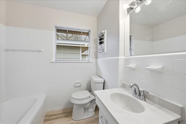 1520 Longhorn Avenue, Orange, TX 77630