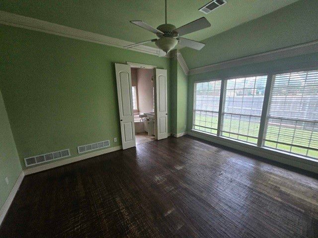 609 Green Apple Drive, Garland, TX 75044