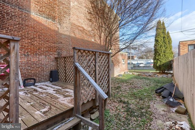 140 S 8TH ST, Lebanon, PA 17042