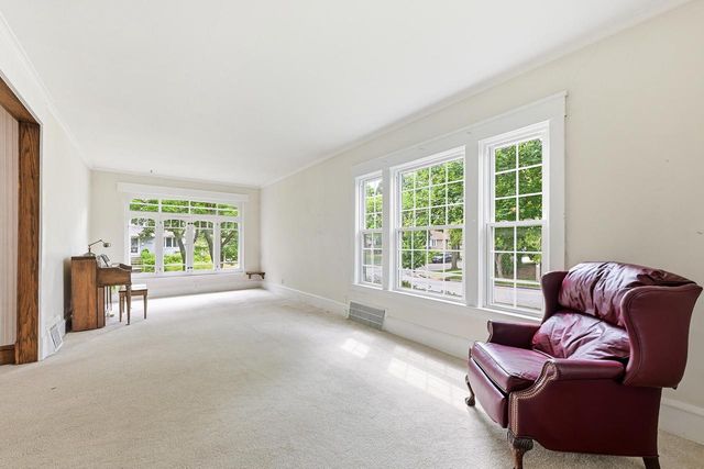 2205 N 71st STREET, Wauwatosa, WI 53213