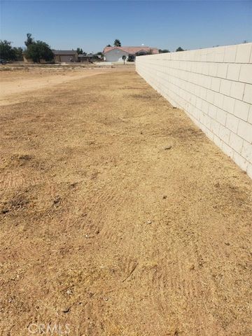 0 Navajo Way, Apple Valley, CA 92308