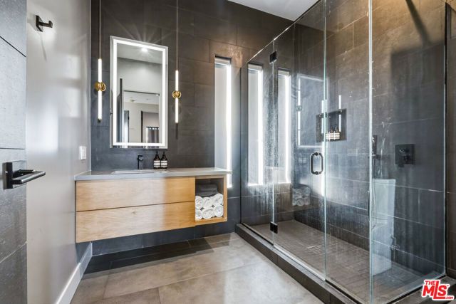 3945 Anita Avenue, Yucca Valley, CA 92284