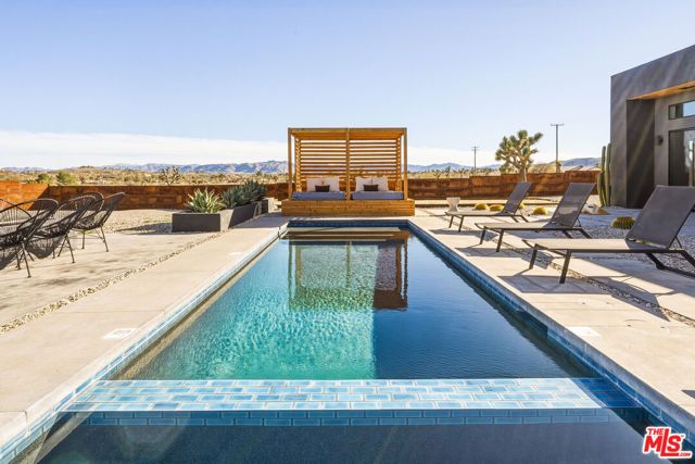 3945 Anita Avenue, Yucca Valley, CA 92284