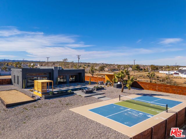 3945 Anita Avenue, Yucca Valley, CA 92284