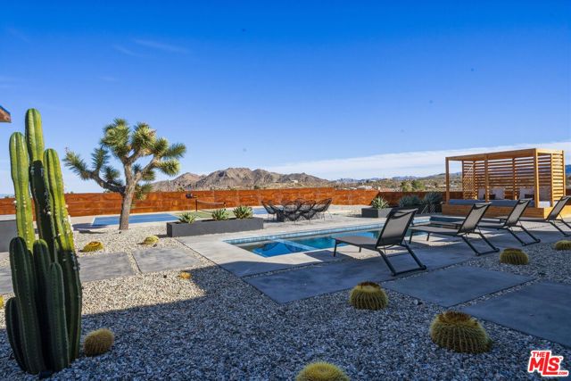 3945 Anita Avenue, Yucca Valley, CA 92284