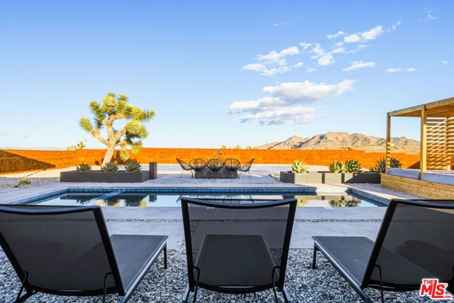 3945 Anita Avenue, Yucca Valley, CA 92284