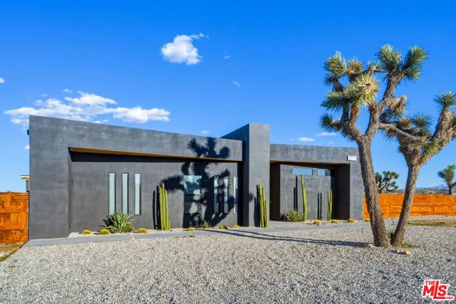 3945 Anita Avenue, Yucca Valley, CA 92284