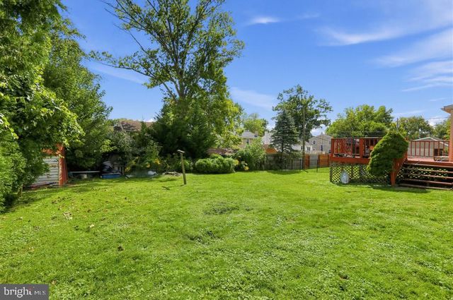 220 ORLEMANN AVE, Oreland, PA 19075