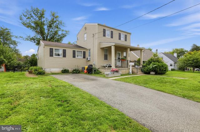 220 ORLEMANN AVE, Oreland, PA 19075