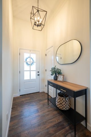 5971 W TAMARACK DR, Columbia, MO 65203