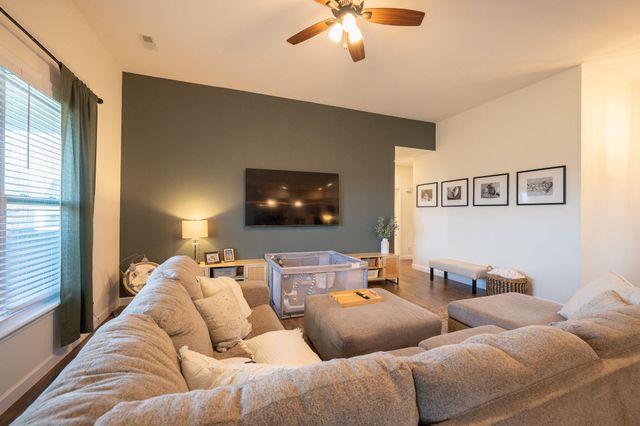 5971 W TAMARACK DR, Columbia, MO 65203