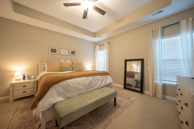 5971 W TAMARACK DR, Columbia, MO 65203