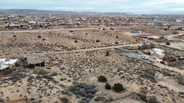 6816 Vatapa Road NE, Rio Rancho, NM 87144