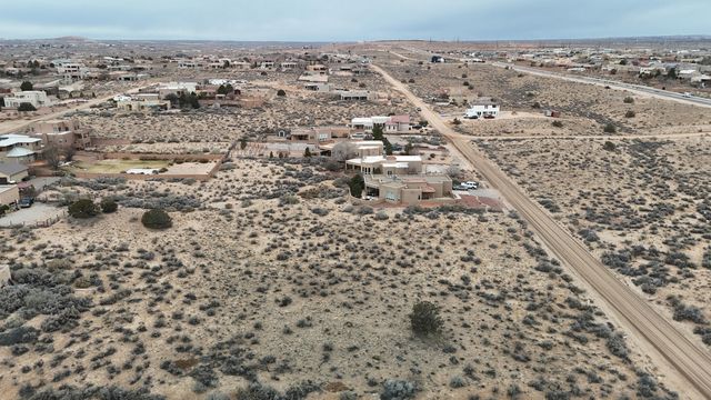 6816 Vatapa Road NE, Rio Rancho, NM 87144