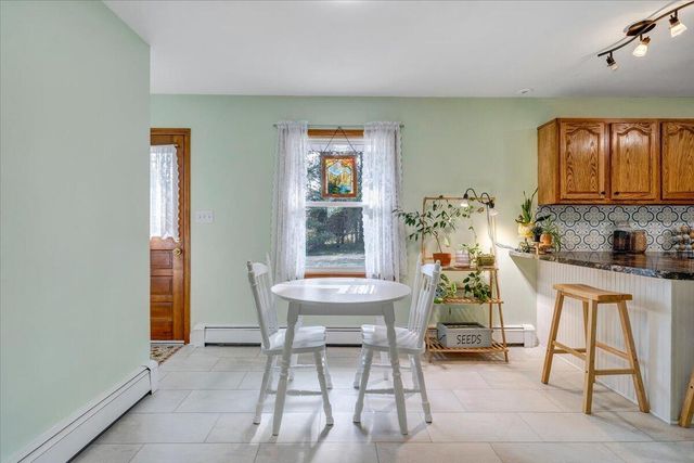 2771 Hillbrook DR, Roanoke, VA 24018