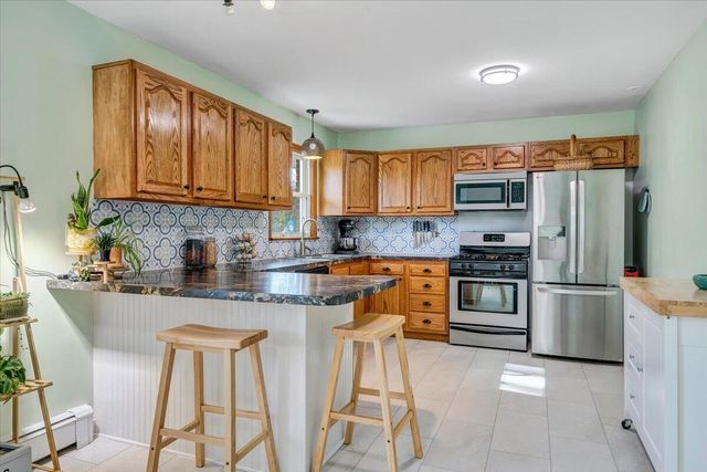 2771 Hillbrook DR, Roanoke, VA 24018