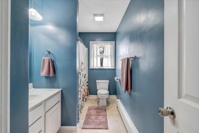 2771 Hillbrook DR, Roanoke, VA 24018