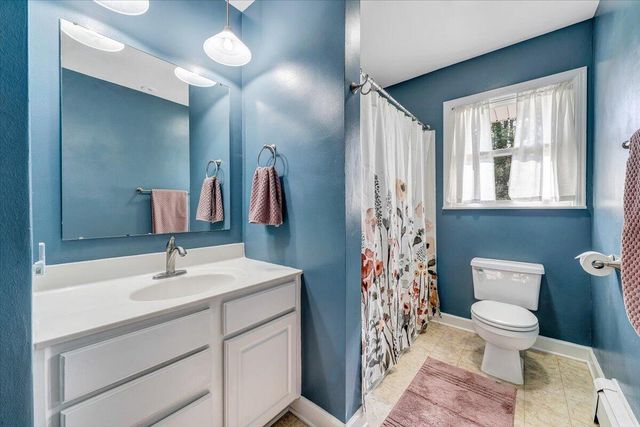 2771 Hillbrook DR, Roanoke, VA 24018