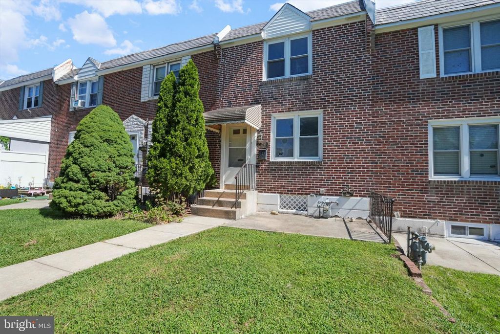1023 MINDEN LN, DARBY, PA 19023 — photo 2
