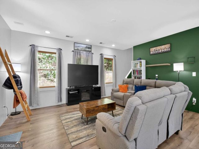 924 Fred Ash Road, Dahlonega, GA 30533