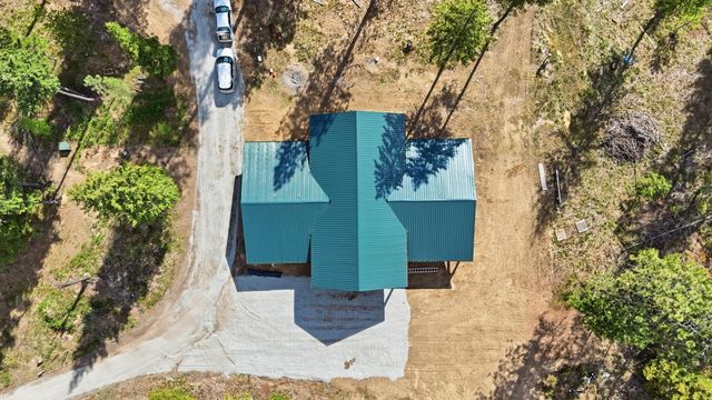1455 Colonial Way, Newport, WA 99156