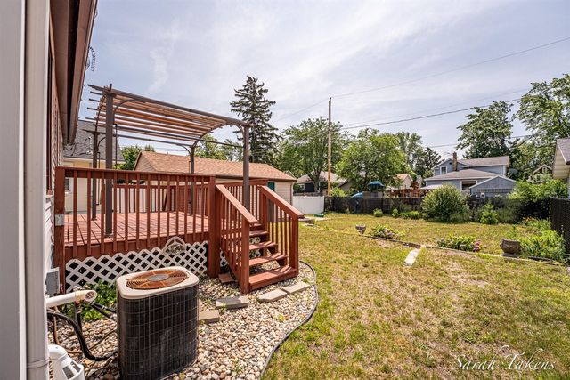 926 Franklin Avenue, Grand Haven, MI 49417