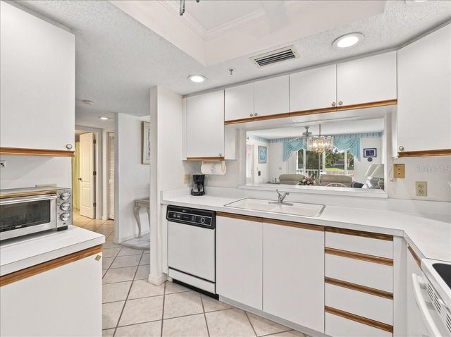 6505 STONE RIVER ROAD 207, Bradenton, FL 34203