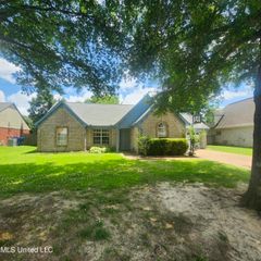 7939 Delta Lakes Boulevard, Walls, MS 38680