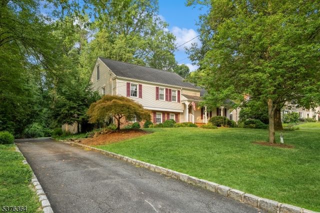 54 Chimney Ridge Dr, Morris Twp., NJ 07960