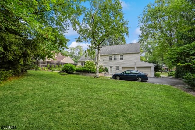 54 Chimney Ridge Dr, Morris Twp., NJ 07960