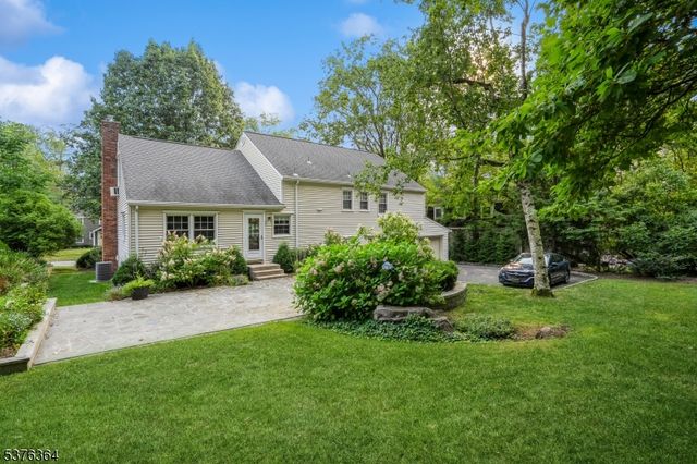 54 Chimney Ridge Dr, Morris Twp., NJ 07960