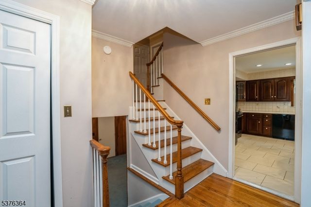 54 Chimney Ridge Dr, Morris Twp., NJ 07960