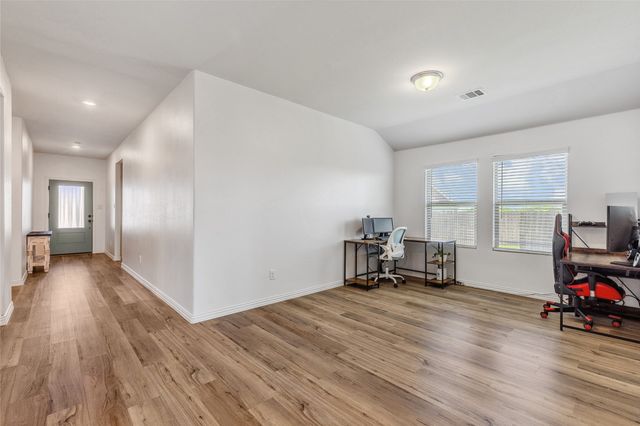 101 Lisa Lane, Royse City, TX 75189