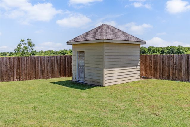 101 Lisa Lane, Royse City, TX 75189